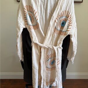 Artisan Embroidered Eye Pattern Women's Kimono